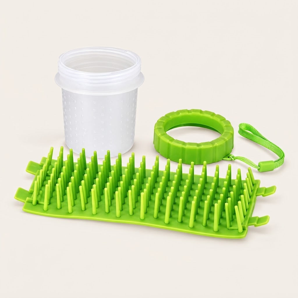 Nettoyeur de pattes démonté en 3 pièces : gobelet, bague et tapis de picots en silicone