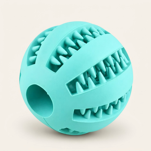 Balle distributrice de friandises pour chien bleue, picots de massage en relief et trou pour les friandises